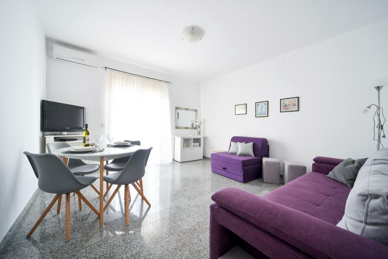 Apartments Martom Селине Экстерьер фото