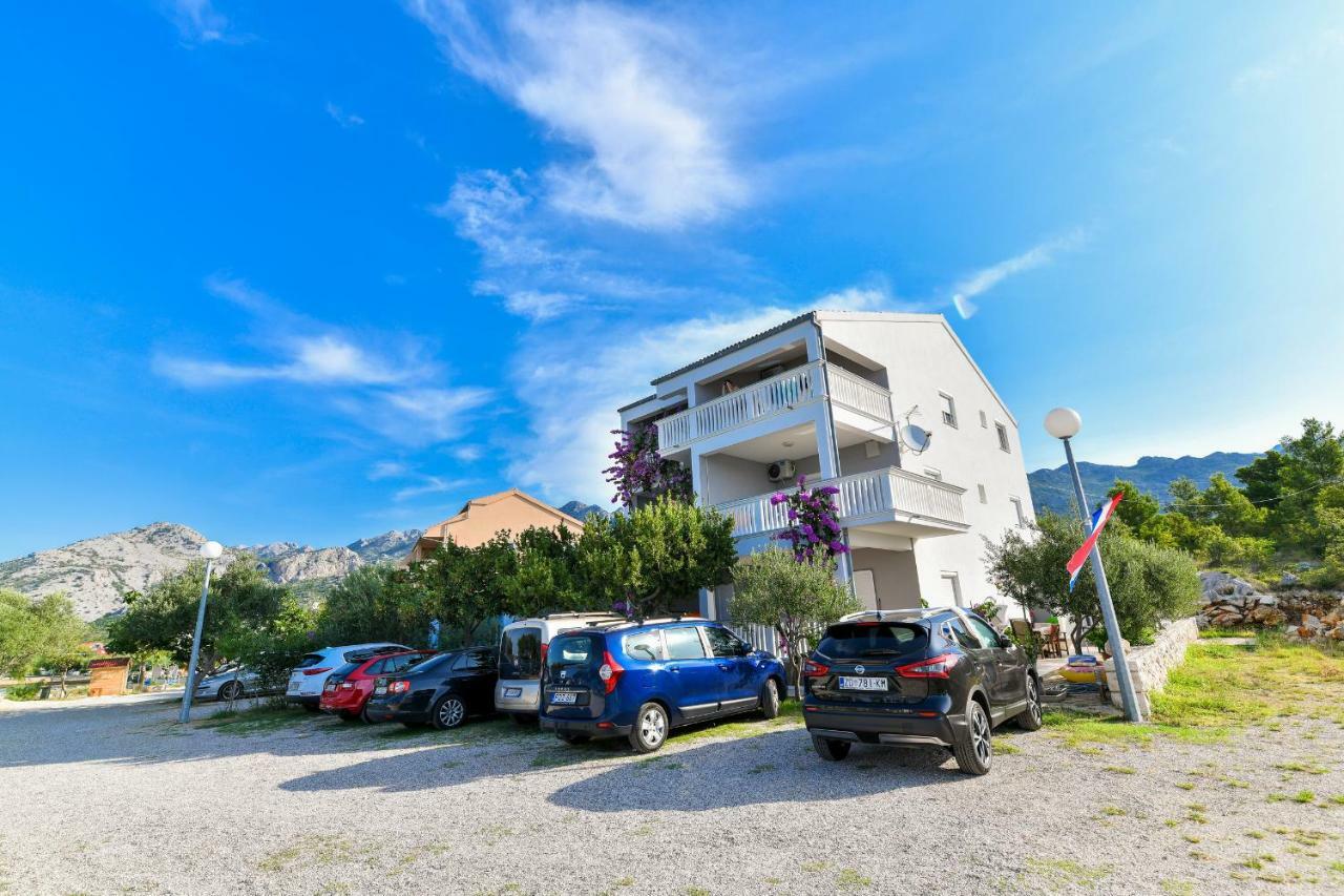 Apartments Martom Селине Экстерьер фото